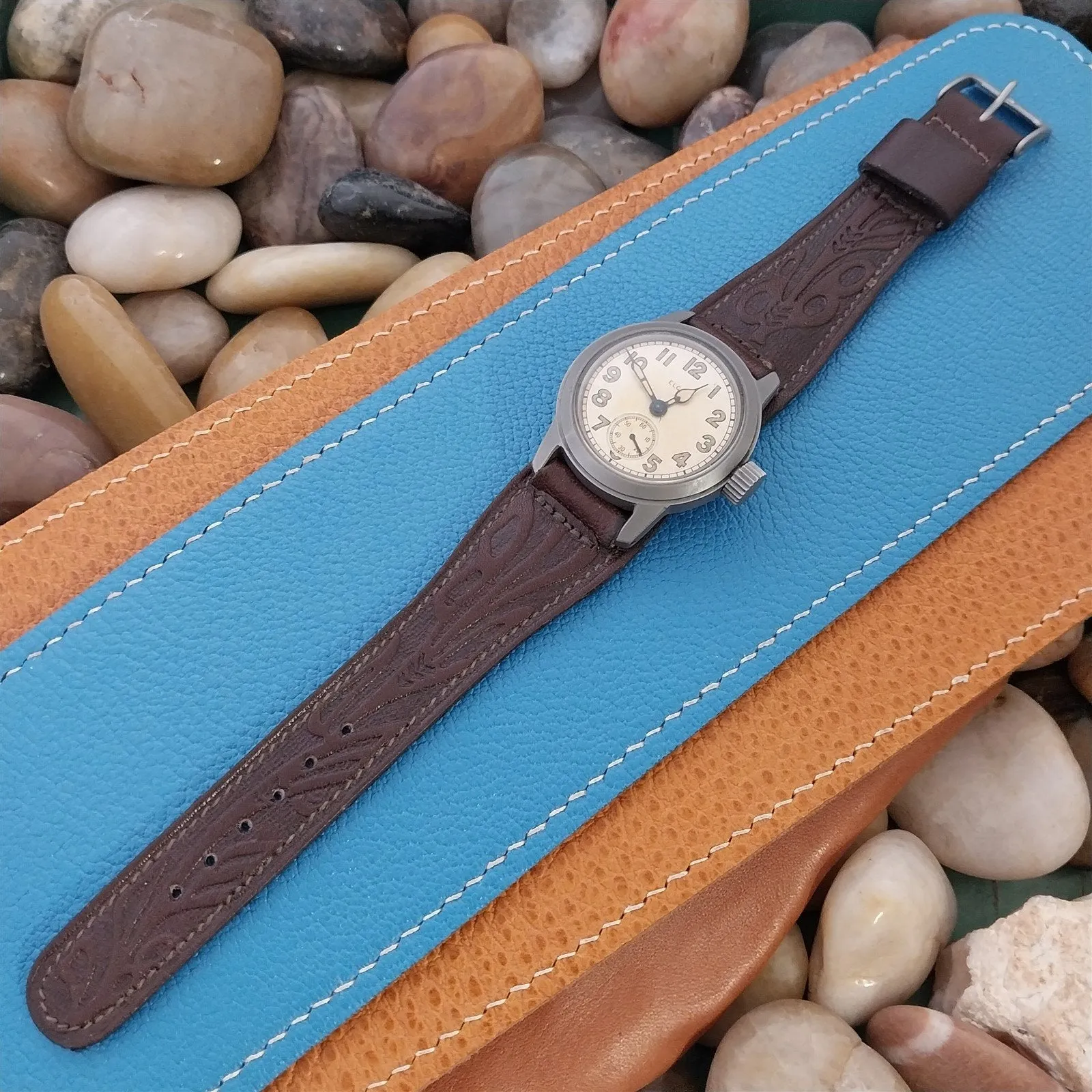 17mm Vintage Embossed Western Leather Classic Cuff 1970s Unused Watch Band