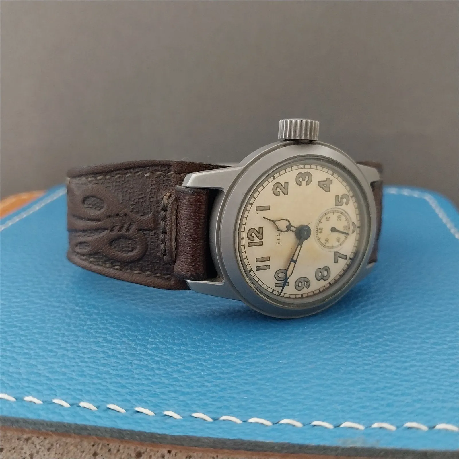 17mm Vintage Embossed Western Leather Classic Cuff 1970s Unused Watch Band