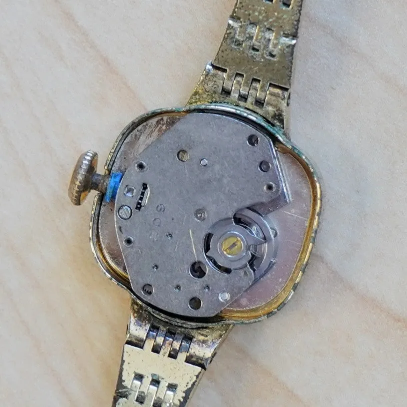 1980 Ladies TIMEX Wristwatch Original Bracelet Mechanical Watch
