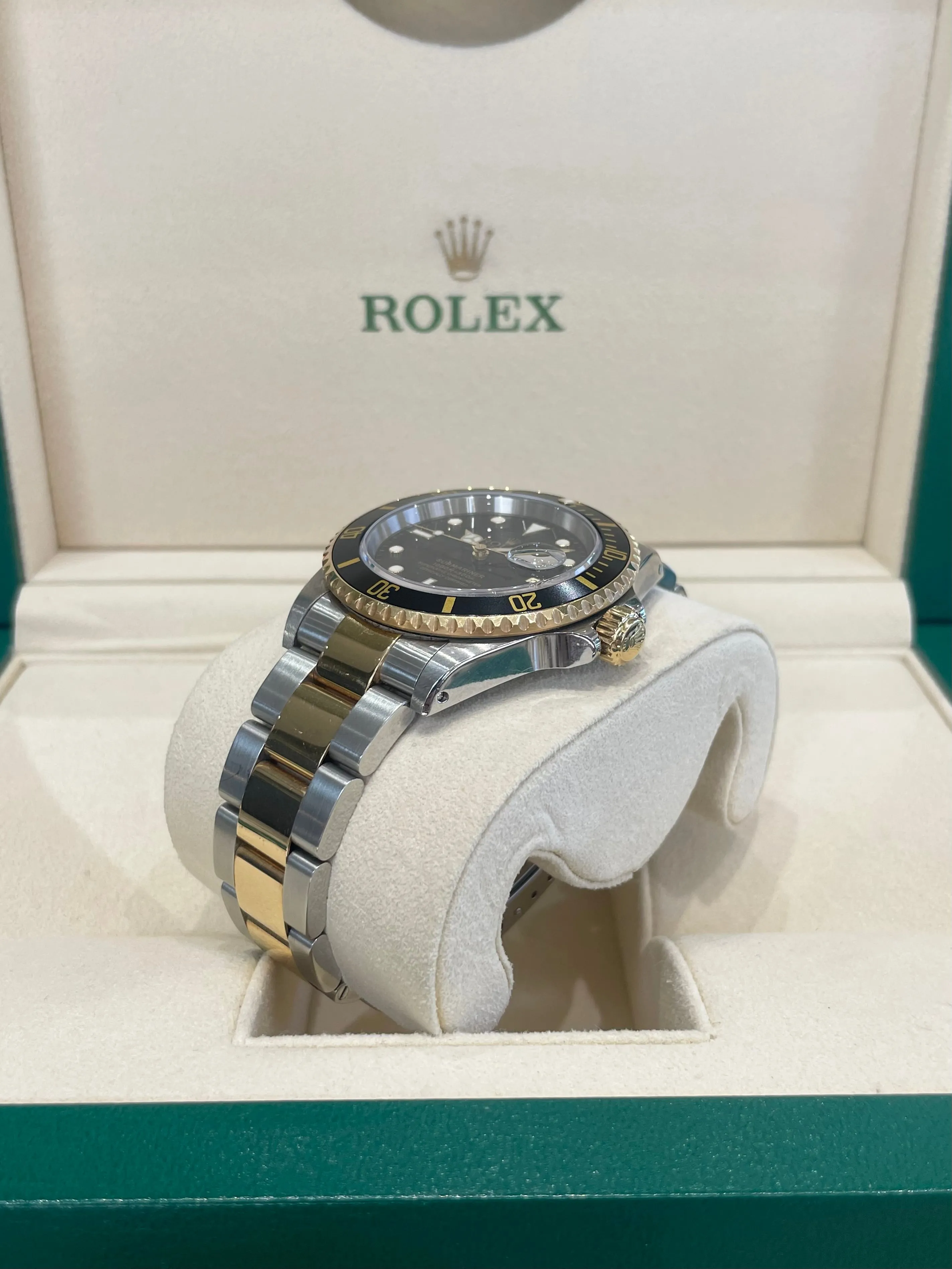 2000 Rolex Submariner 16613LN