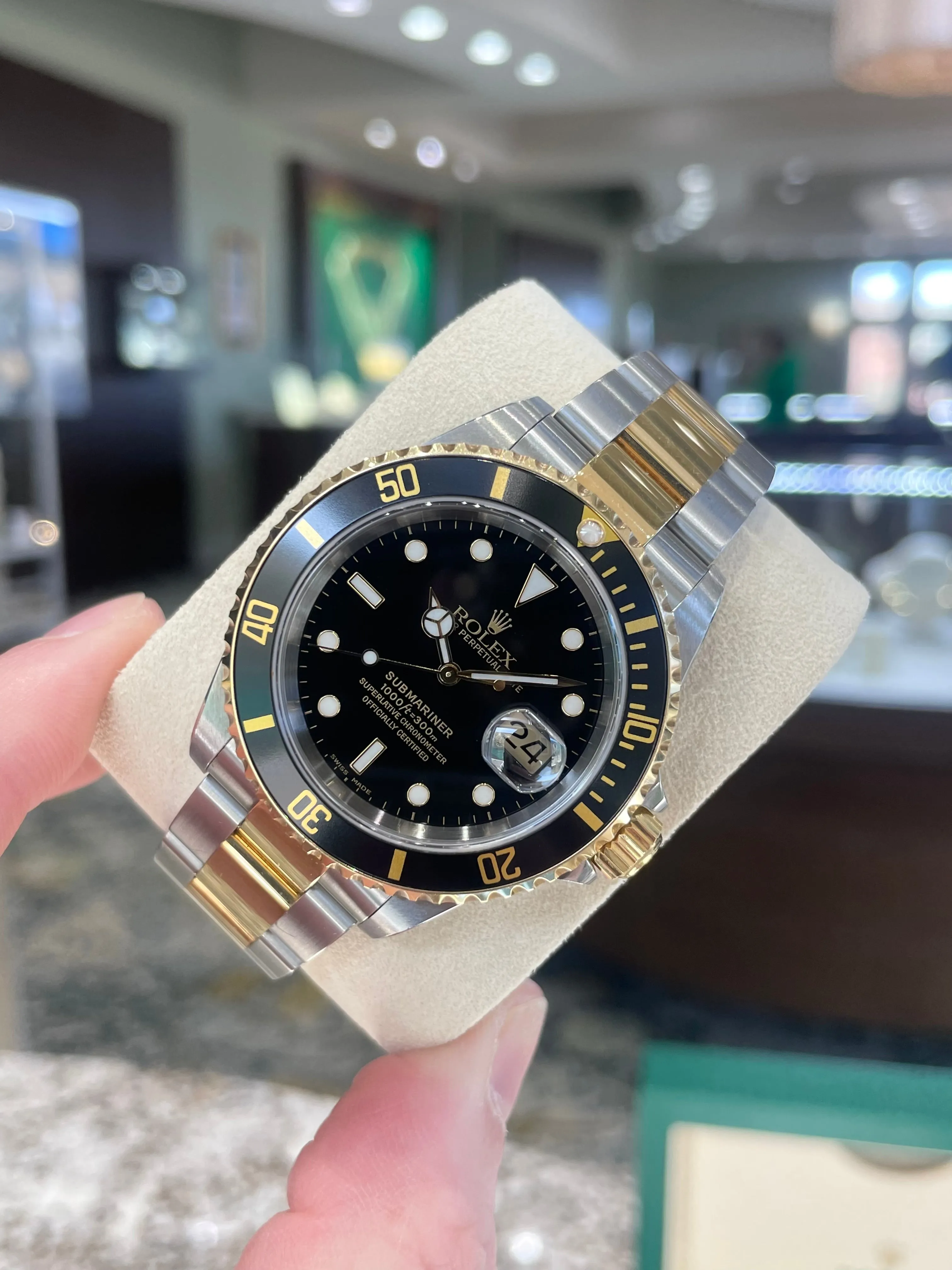 2000 Rolex Submariner 16613LN