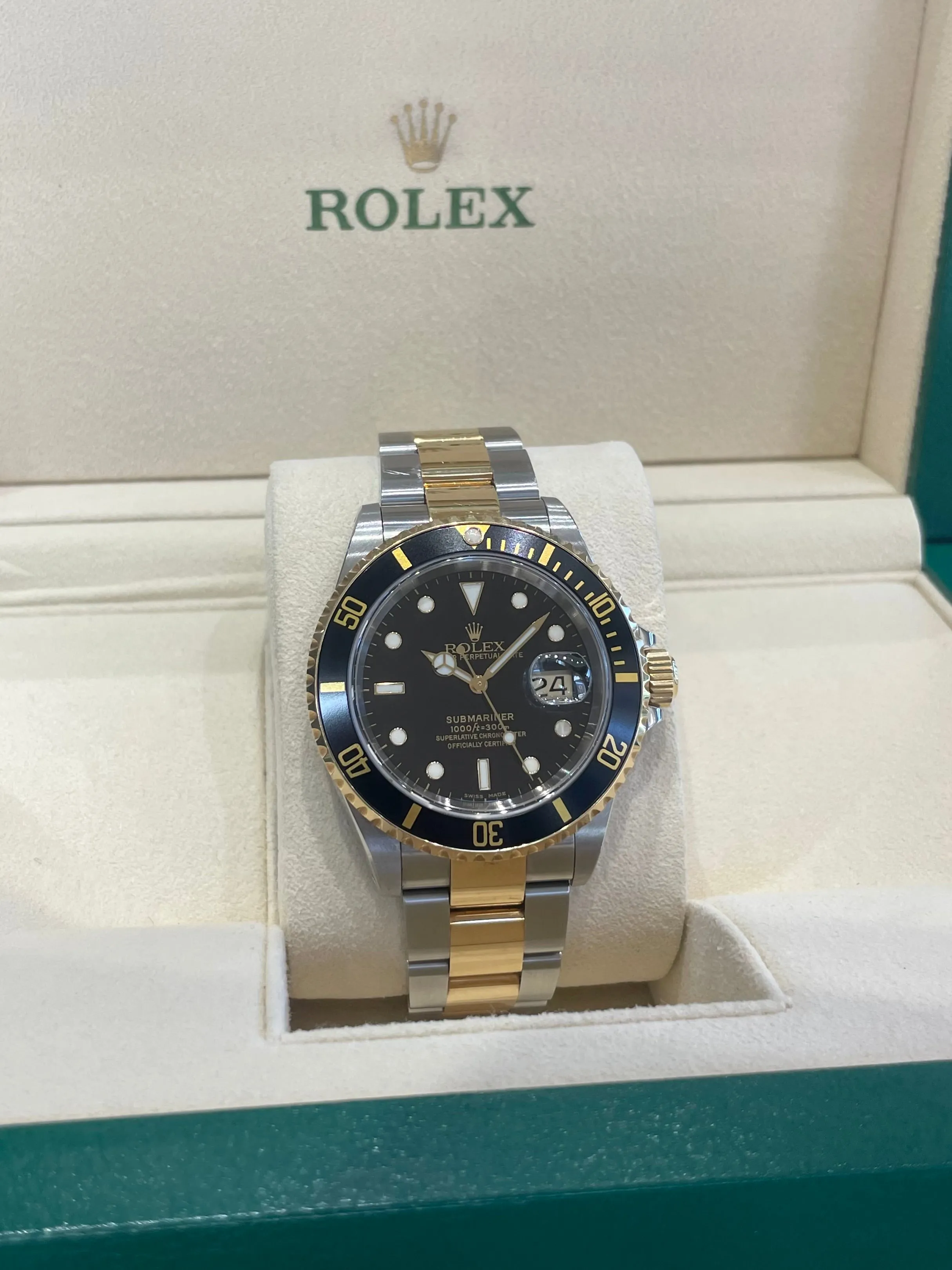 2000 Rolex Submariner 16613LN