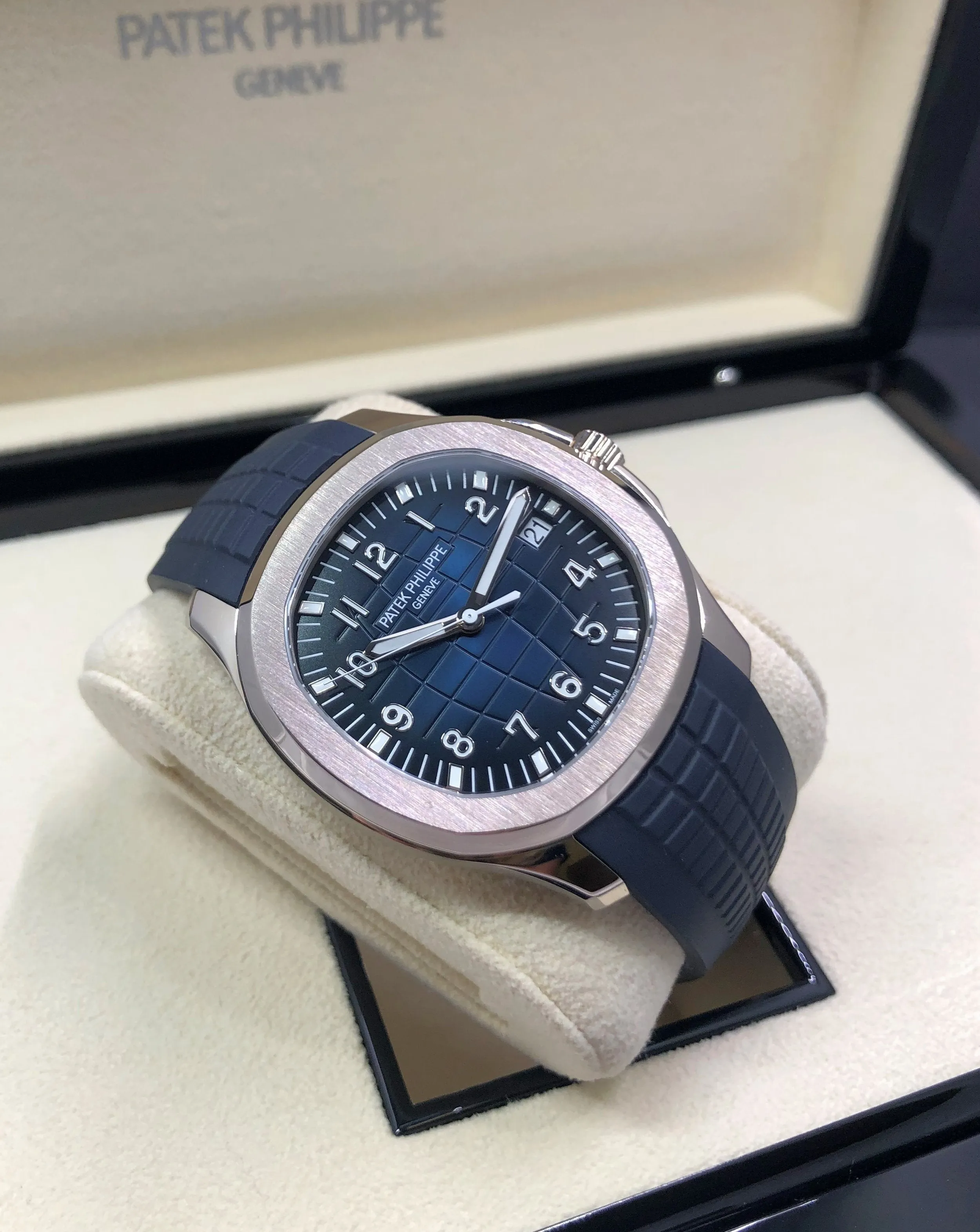 2021 Patek Philippe Aquanaut Self-Winding