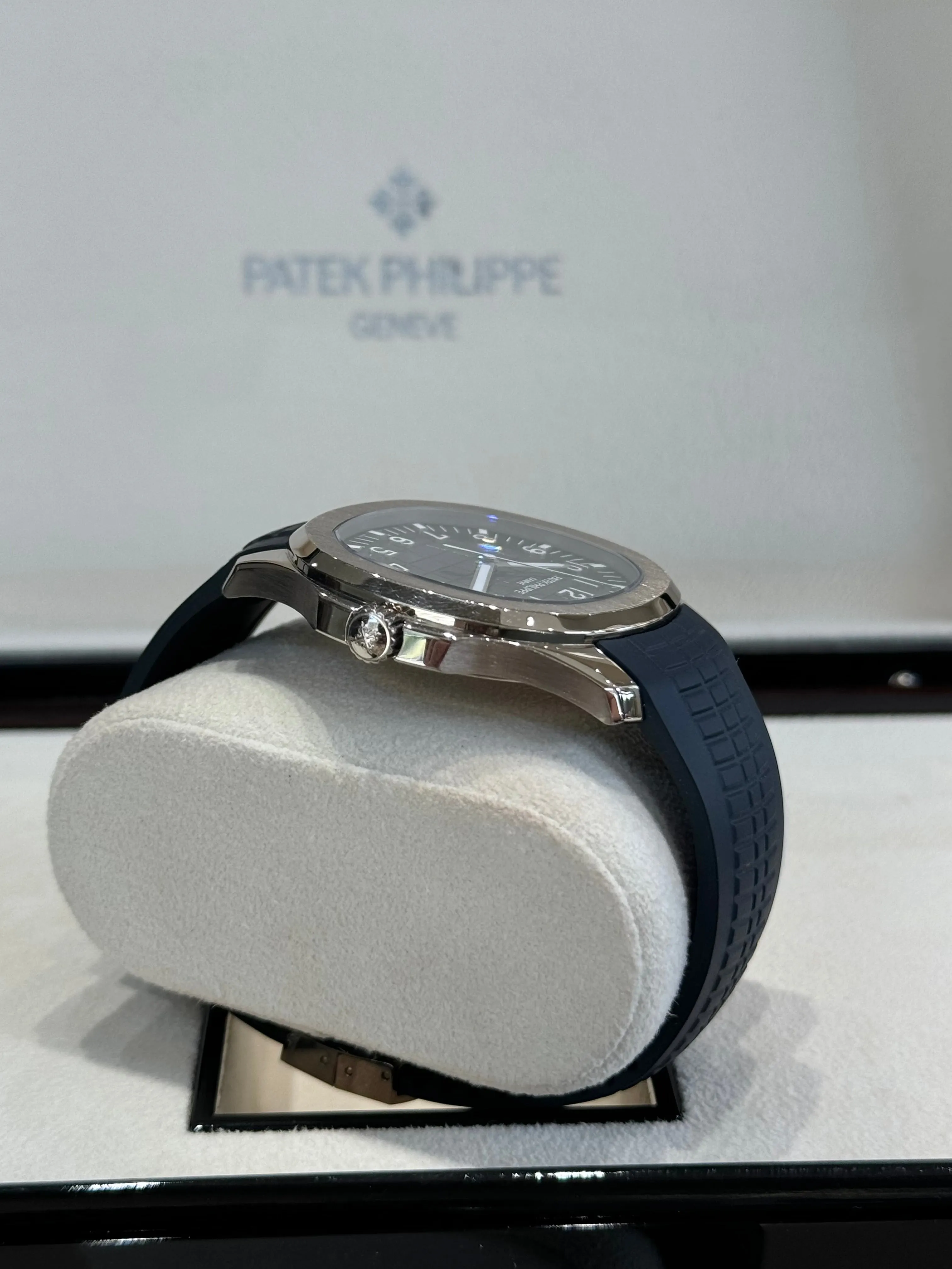 2023 Patek Philippe Aquanaut Self-Winding 5168G