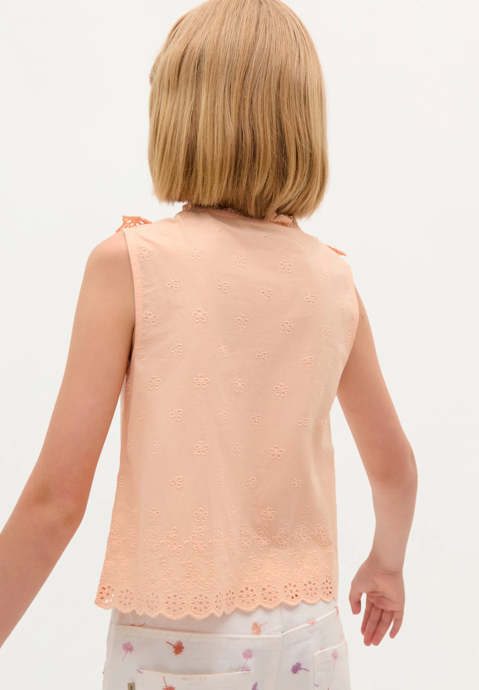 BLOUSE WITH EMBROIDERED RUFFLE DETAIL