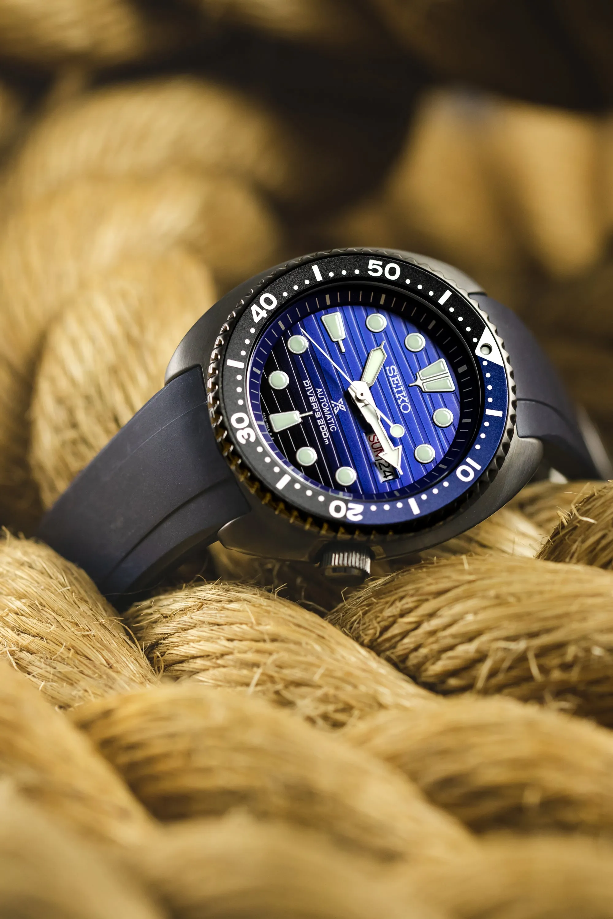 CRAFTER BLUE CB08 Rubber Watch Strap for Seiko "New" Turtle Series – NAVY BLUE