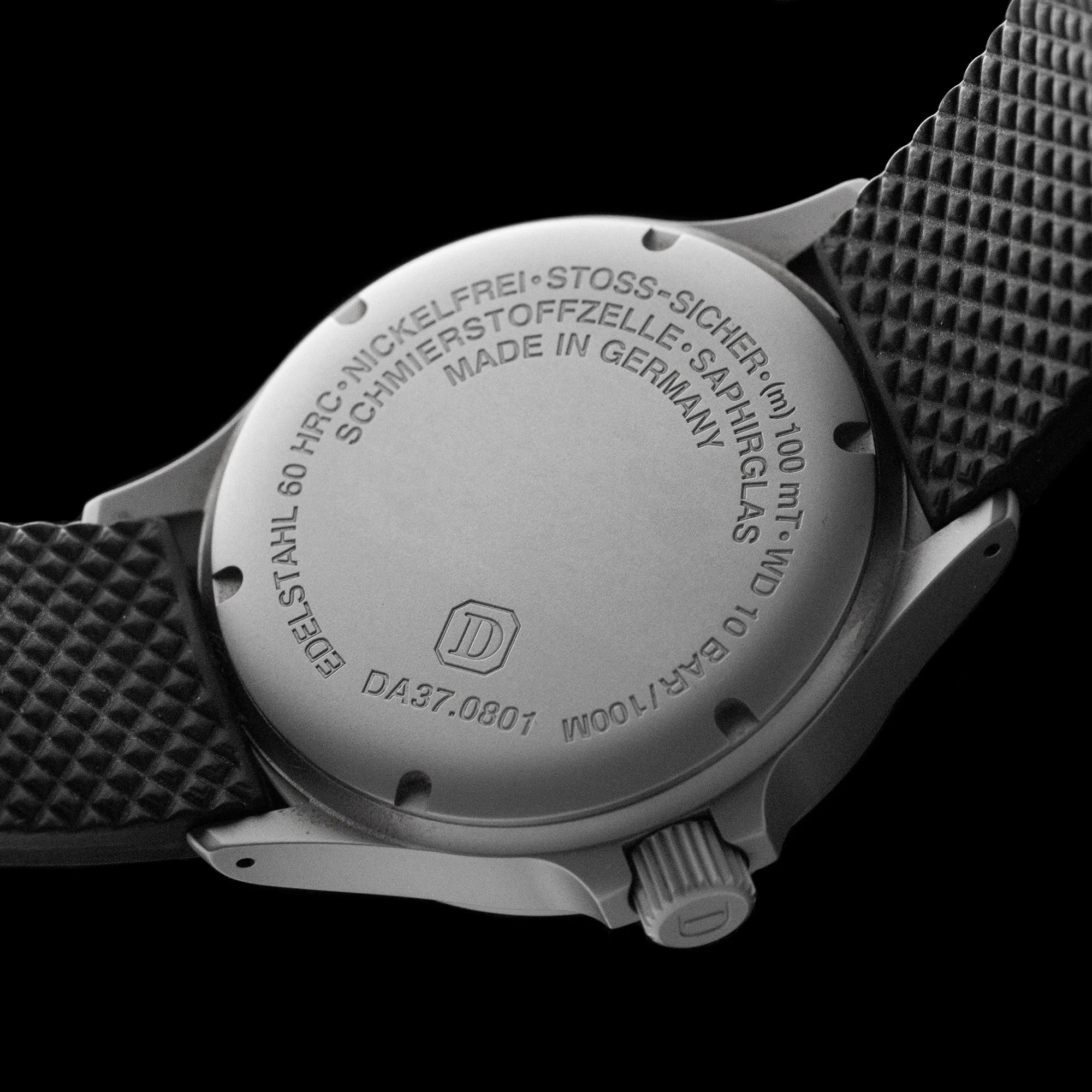 Damasko - DA37 Pilot’s Watch ‘Full-Lume Dial’