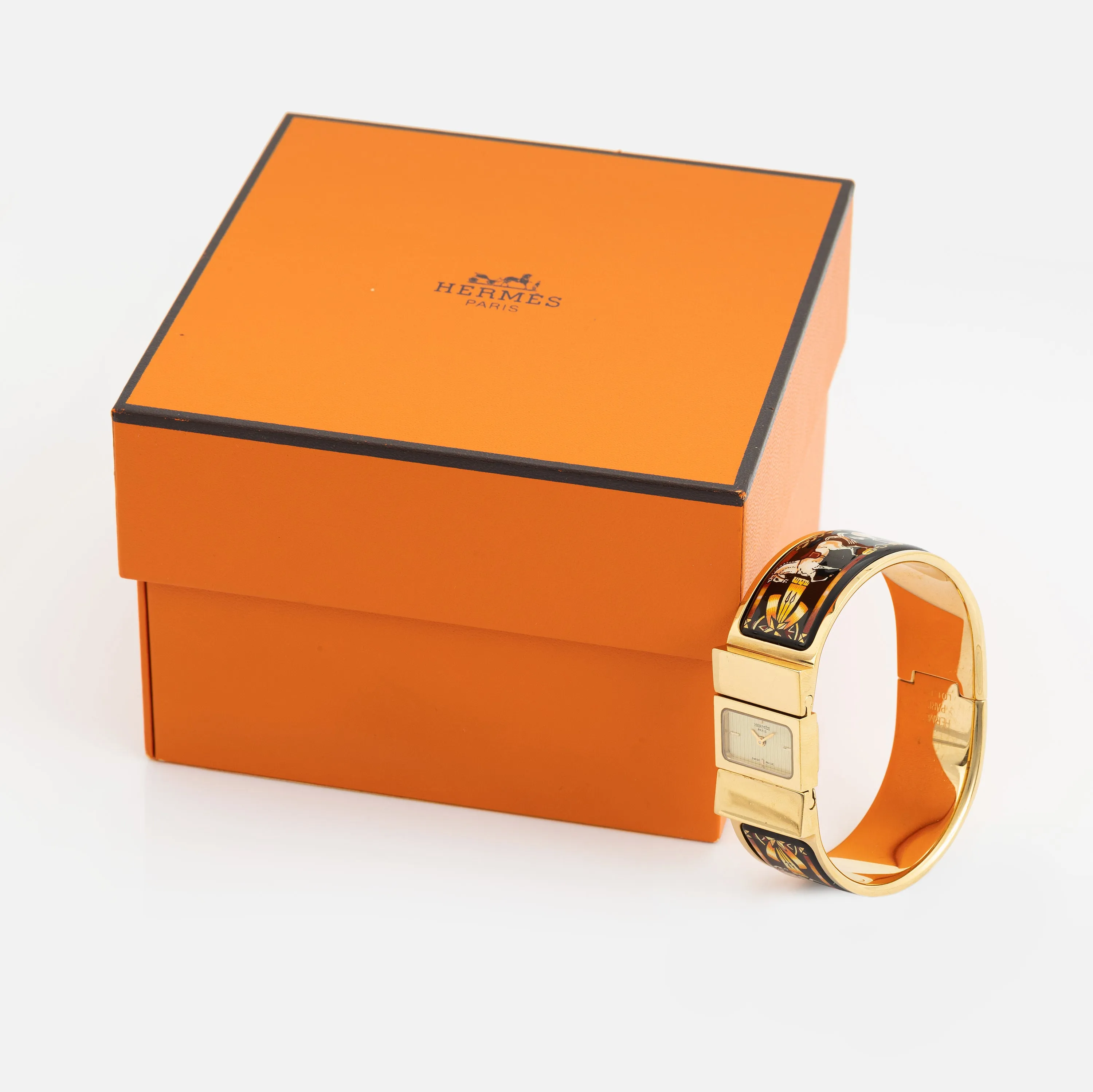 HERMÈS LOQUET EQUESTRIAN DIAMONDS BEZEL BANGLE WATCH