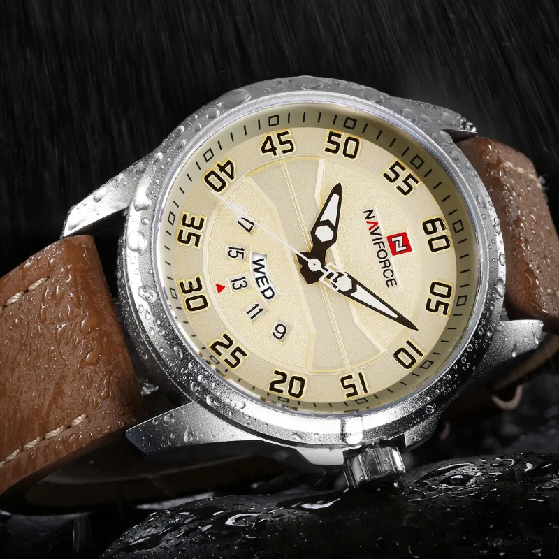Leather Band Quartz Watch(Out of Stock)
