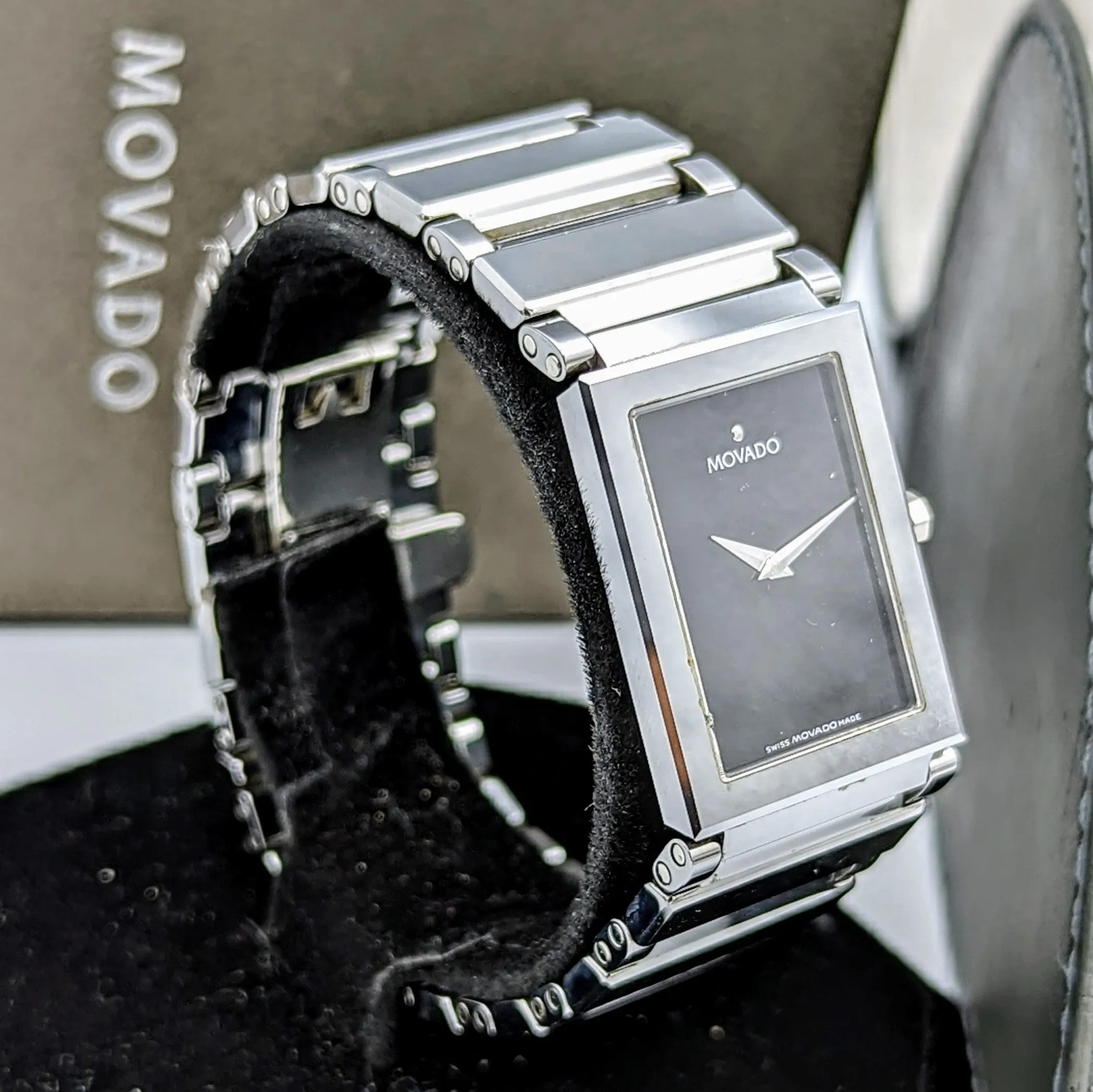 MOVADO Valor Tungsten Watch Ref. 89C11432 Swiss Wristwatch In BOX!
