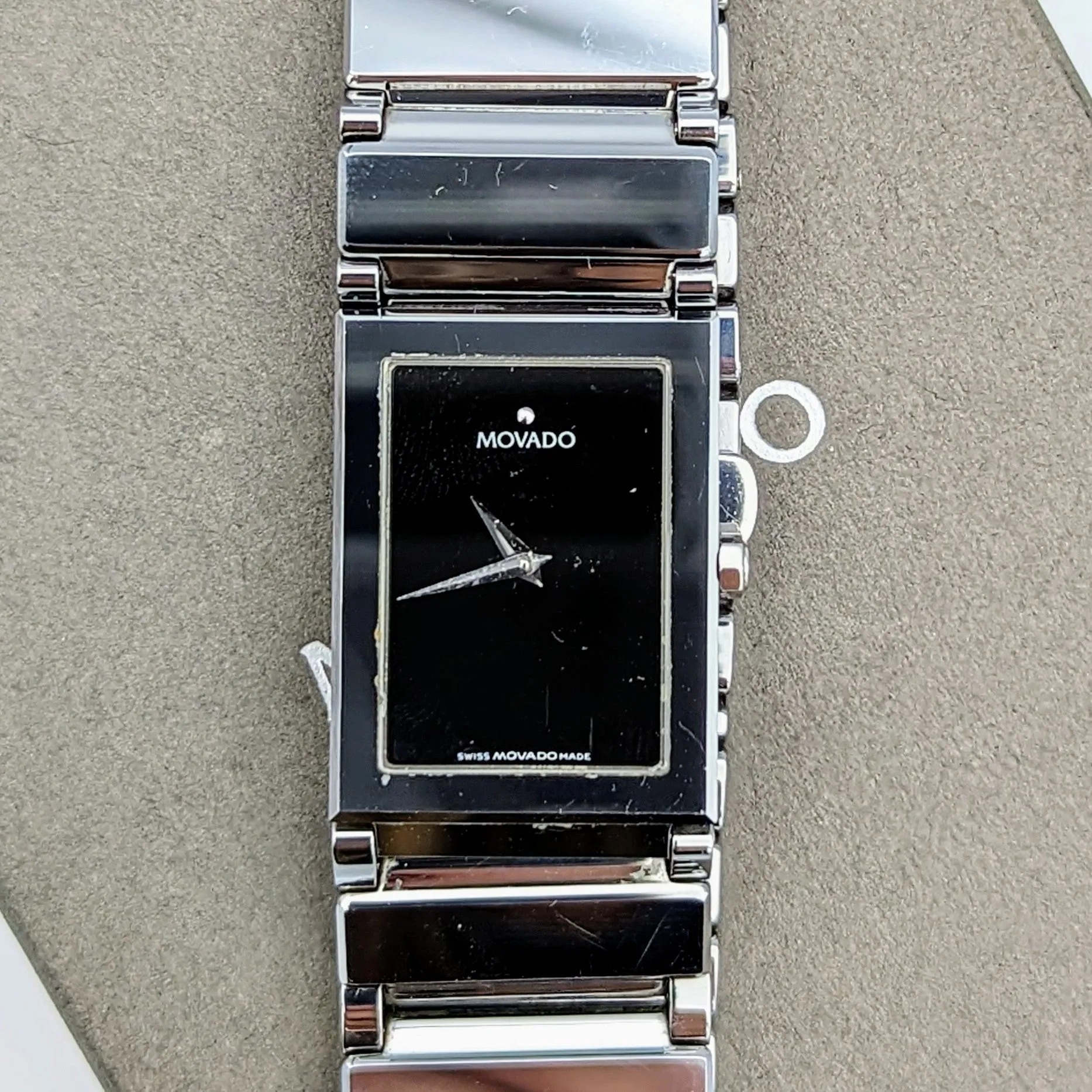 MOVADO Valor Tungsten Watch Ref. 89C11432 Swiss Wristwatch In BOX!