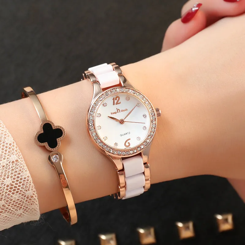 QuartzGlam Luxury Watch