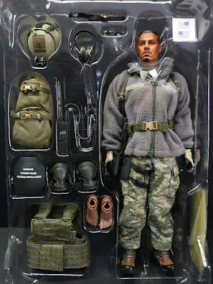 Rare Hot Toys U.S. Army Ranger 75th Ranger Regiment with MK16 Scar-L Mint in Box