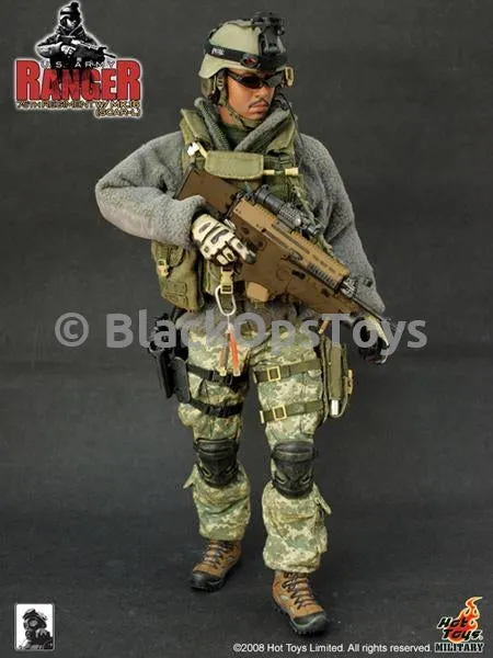 Rare Hot Toys U.S. Army Ranger 75th Ranger Regiment with MK16 Scar-L Mint in Box