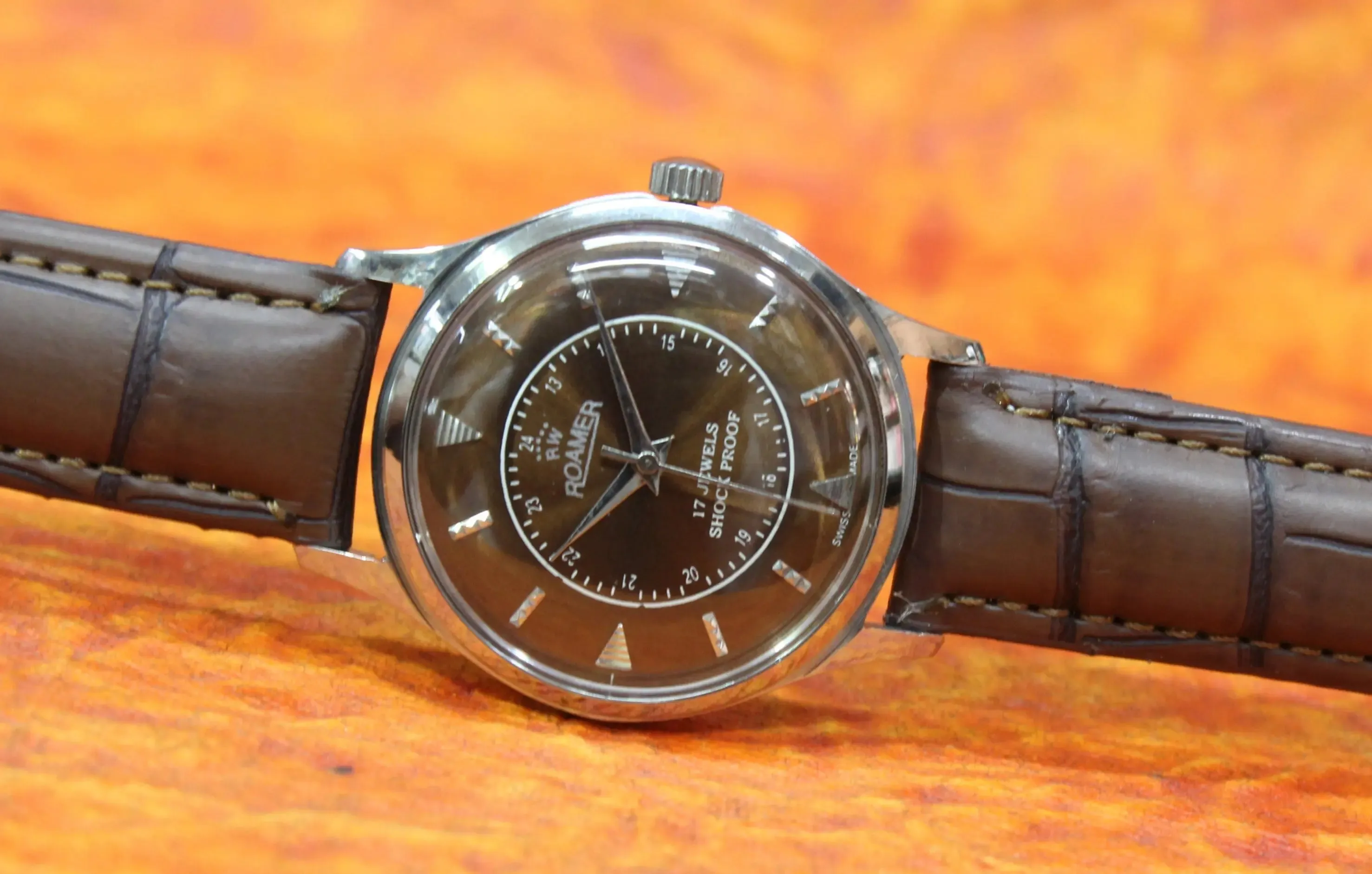 Roamer Vintage 17 Jewels ST96 Mechanical Hand Winding Swiss Made Wristwatch