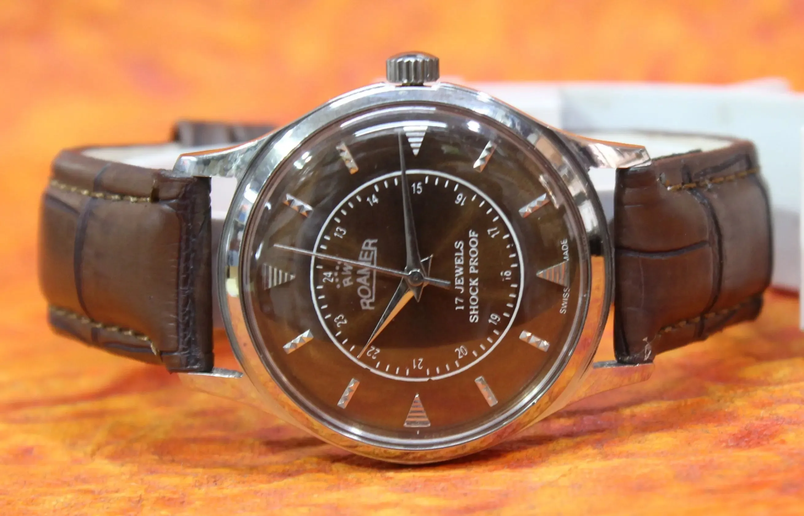 Roamer Vintage 17 Jewels ST96 Mechanical Hand Winding Swiss Made Wristwatch