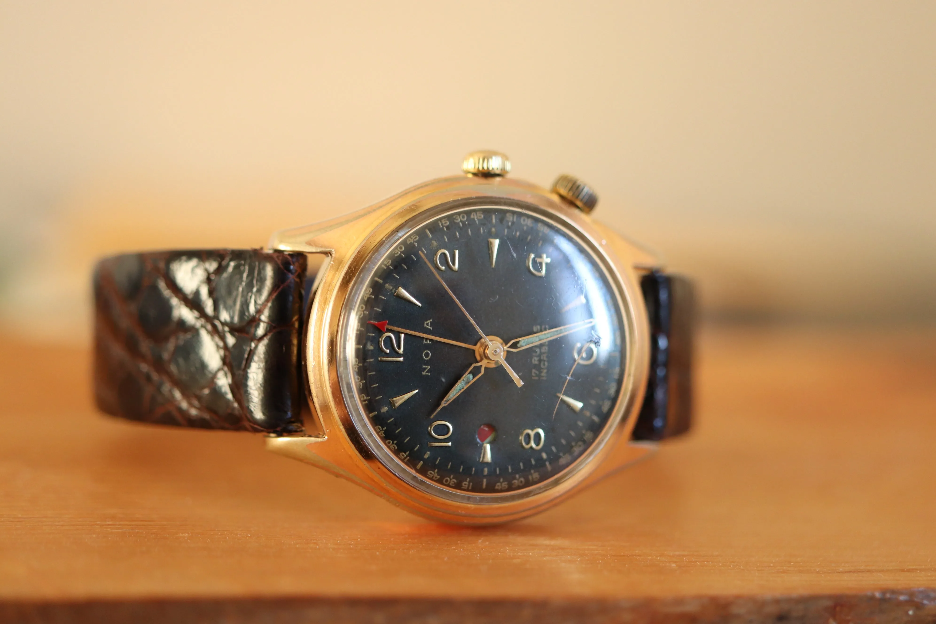 Vintage Alarm watch - Nora - Manual - Works