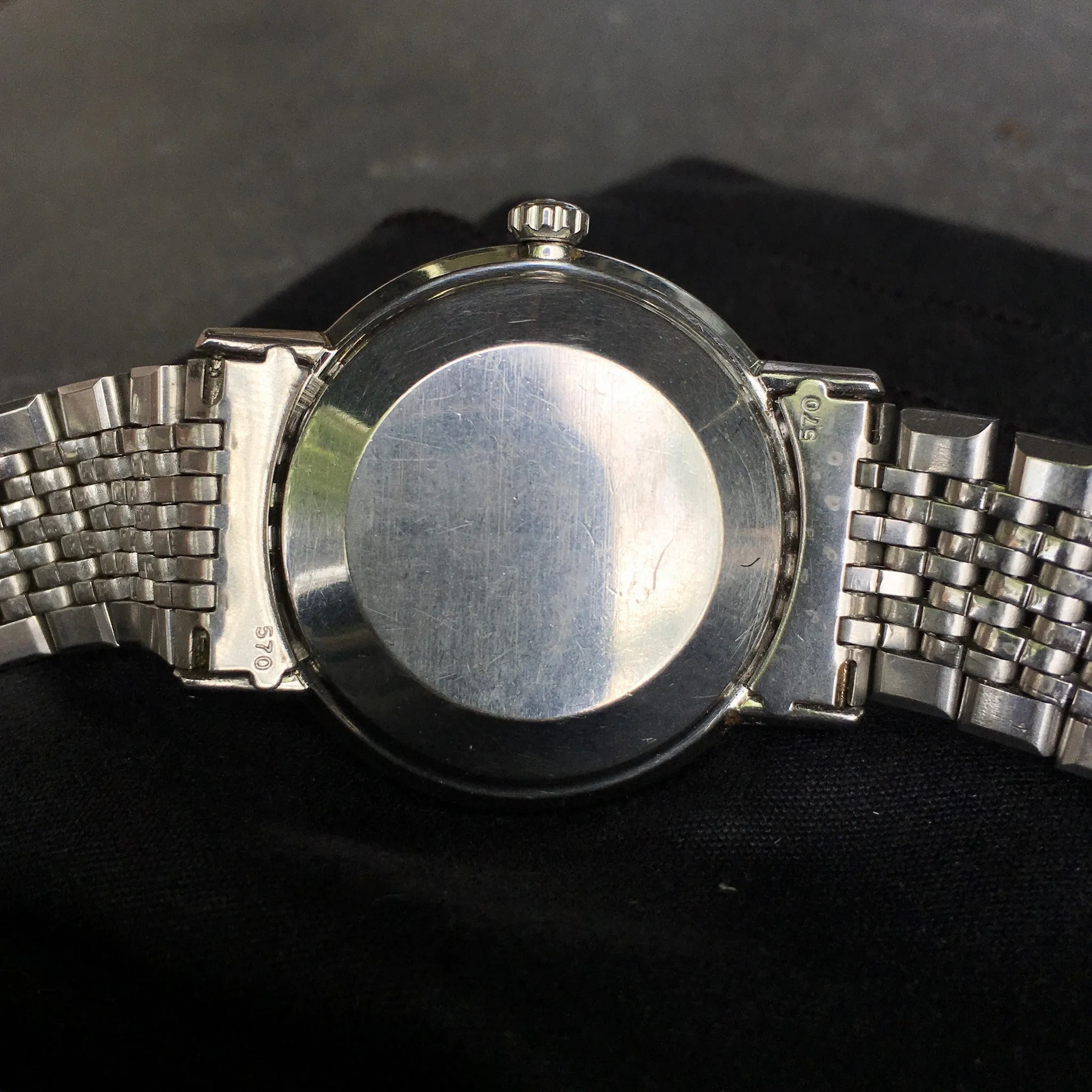 Vintage Omega Seamaster De Ville Caliber 563 Stainless Steel Date White Brushed Dial 1970's Watch