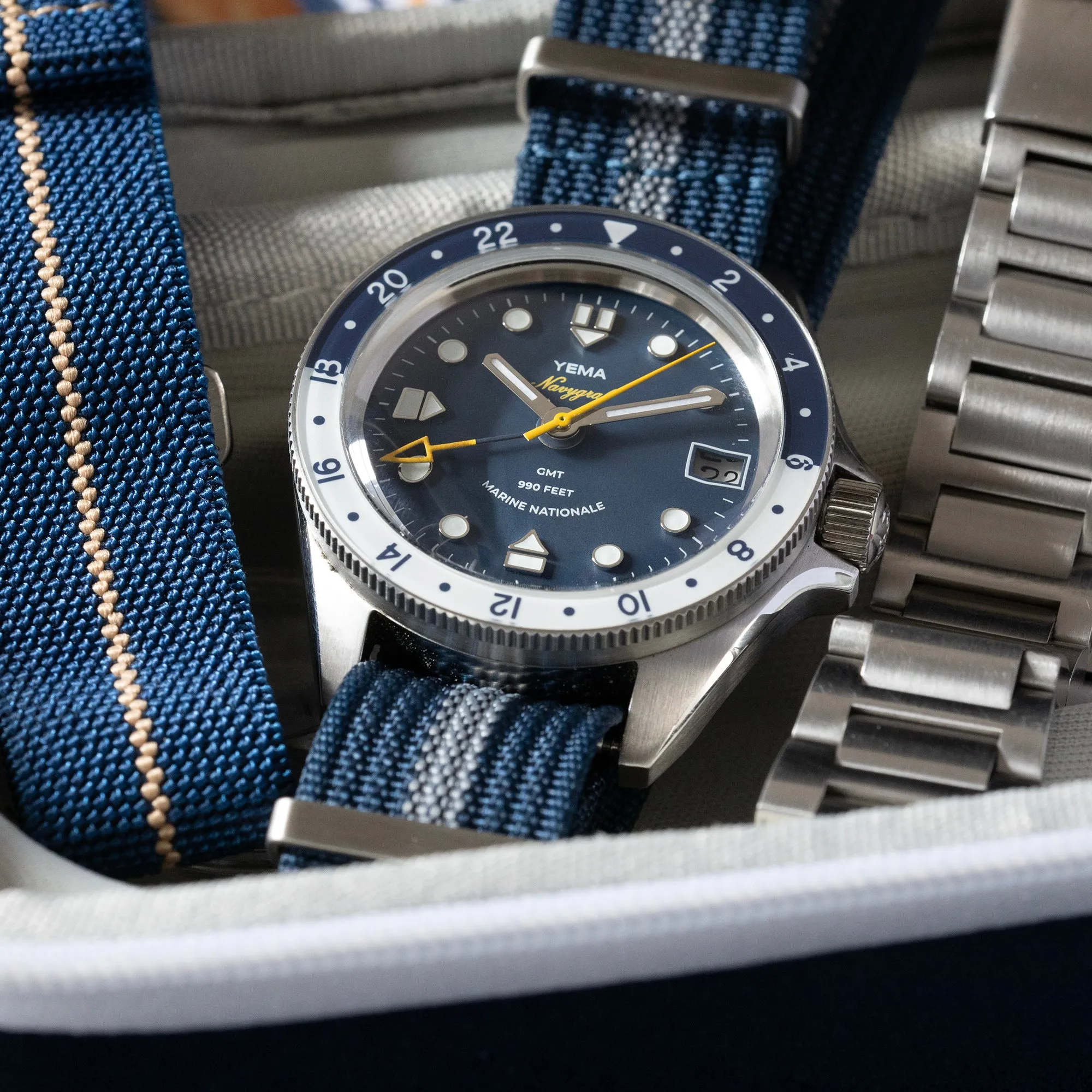 Yema - Navygraf Marine Nationale GMT YNAV23MN-AMS